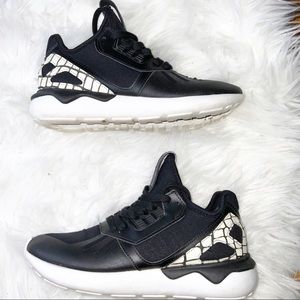 Adidas tubular sneakers
